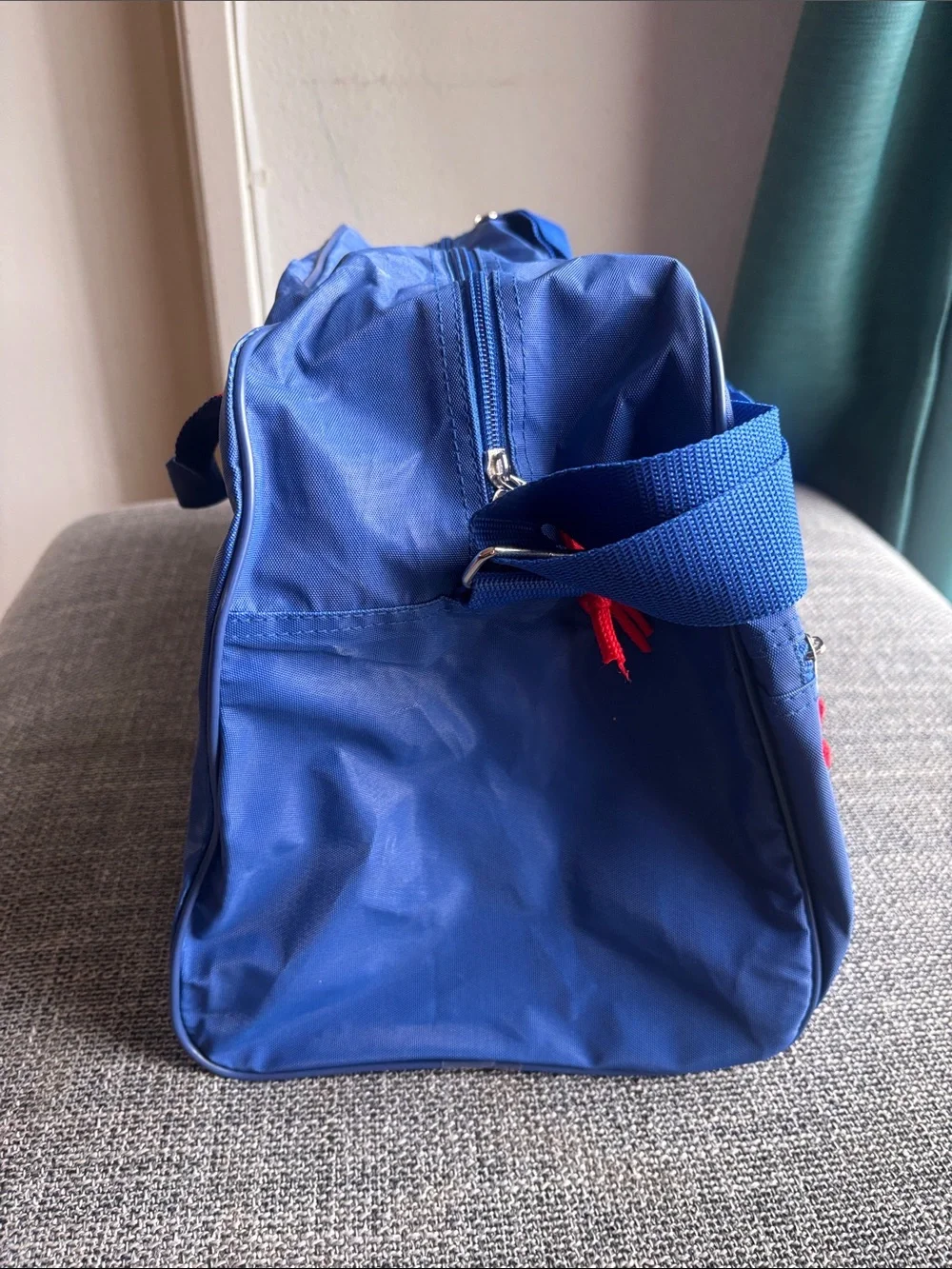 NWT Vintage 90s Wilson Blue Red Duffel Bag Sports Gym Bag